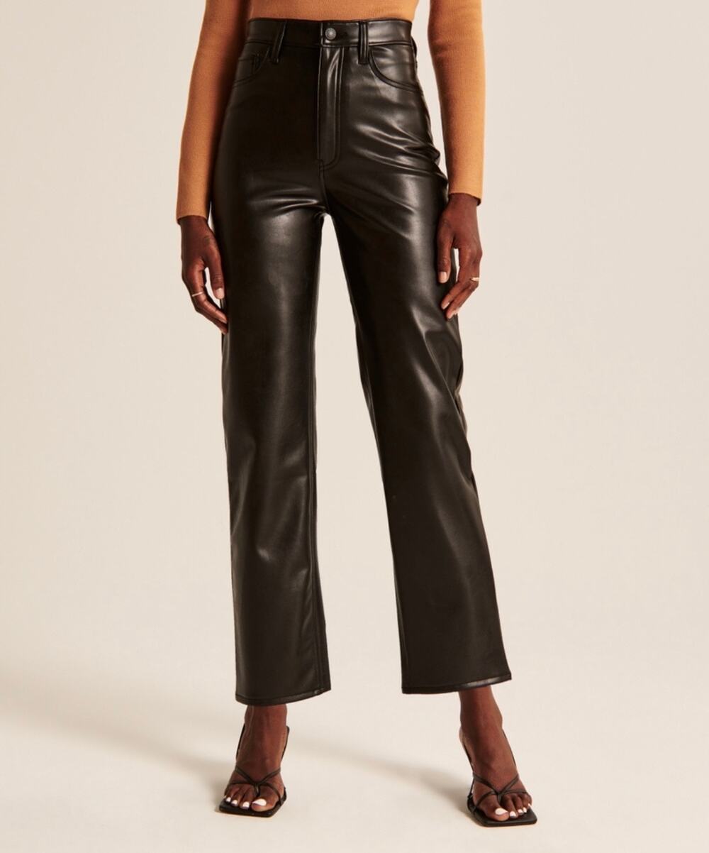 Abercrombie & Fitch Ankle Straight High Rise Vegan Leather Pants in Black 6/28